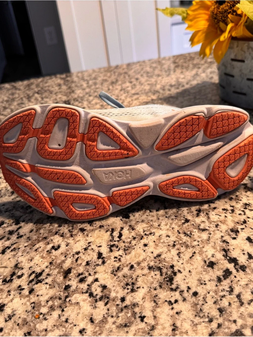 Hoka Bondi 8 Women’s Light Blue Shoe with Yellow Midsole